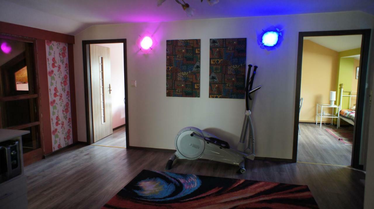 Hotel W Cieniu Sosen Grebow Esterno foto