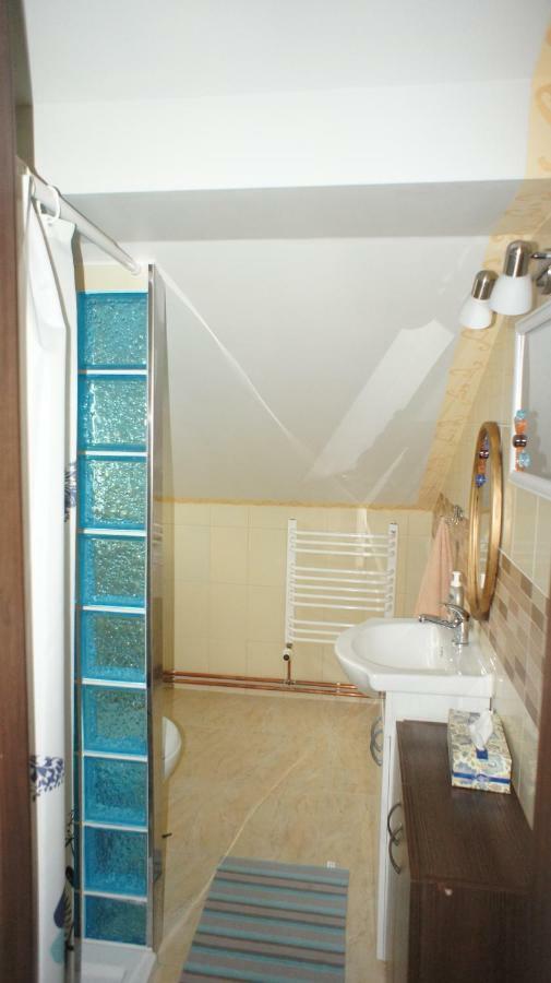 Hotel W Cieniu Sosen Grebow Esterno foto